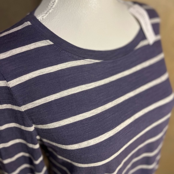 Banana Republic Malibu Tee purple/white stripes flare cuff size S - Picture 10 of 10
